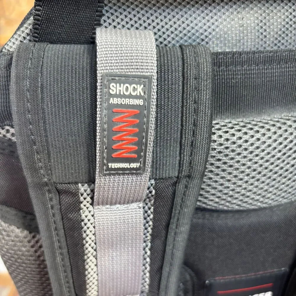 SwissGear Wenger Synergy Pro 16